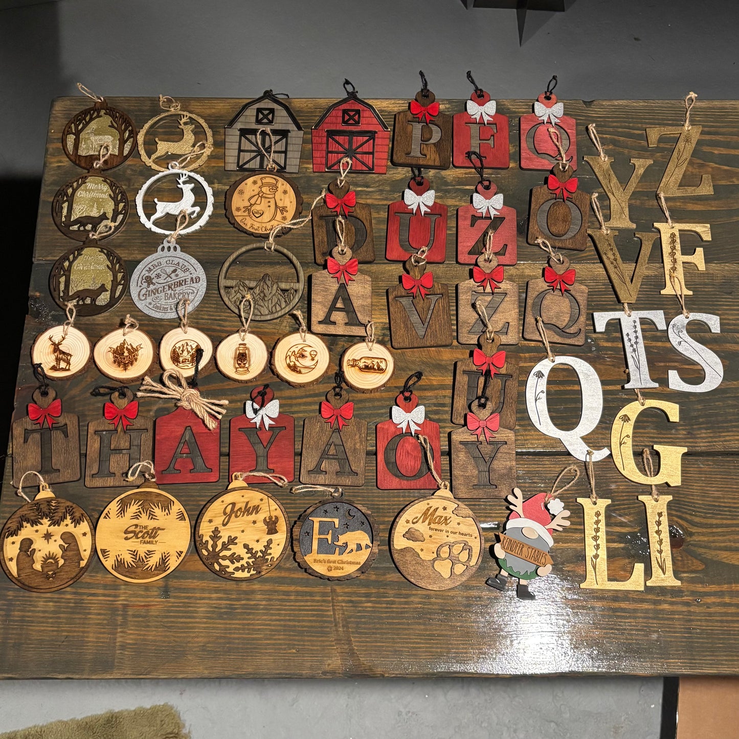 Miscellaneous Ornament Set - 51 pack