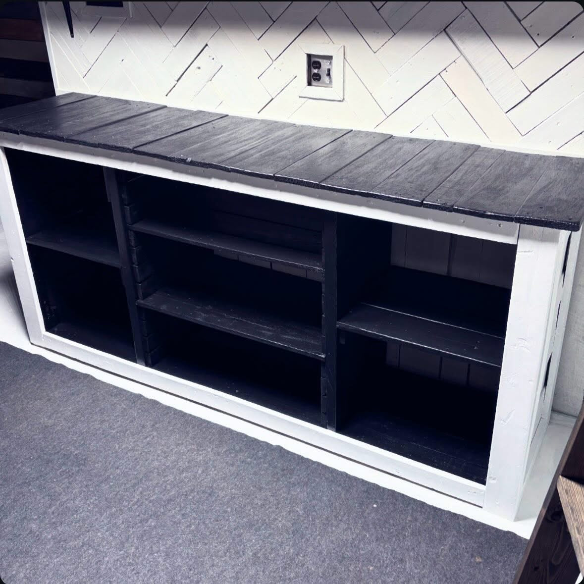 Pallet Media Center