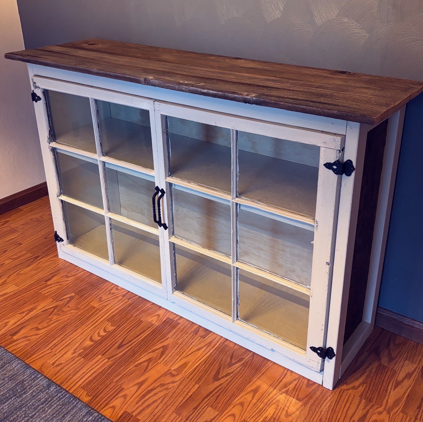 Window Cabinet